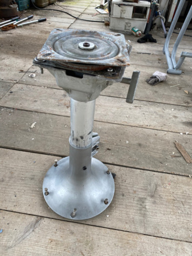 シートベース　アルミ　船　プレジャーボート　漁船　スイベル