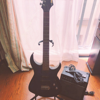 ★値下げしました★FERNANDES エレキギター　アンプ　ギタ...
