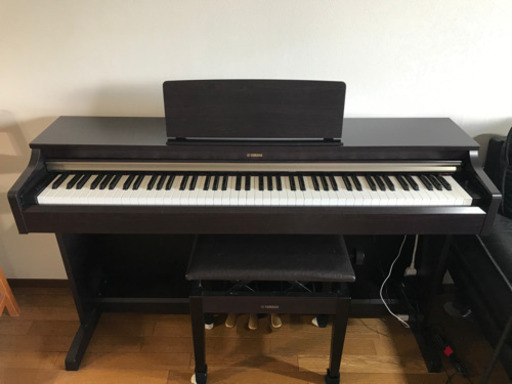 取りにこれる方限定★YAMAHA　ヤマハ　アリウス　電子ピアノ　88鍵　最大同時発音数:128 音　録音機能　YDP-162R　2016年製