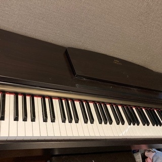 電子ピアノ　ARIUS　椅子あり　取りに来ていただける方の画像