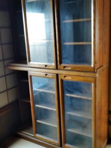 【更に値下げ中】スライド式本棚、立派なものです