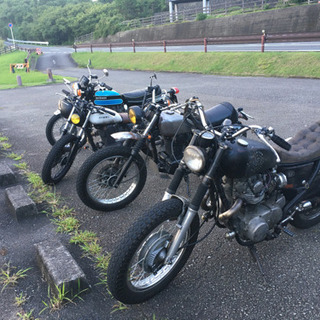 ビンテージなバイクでツーリングしましょう！ - 友達