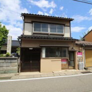 金石北2。ペット飼育可！外国の方も入居可能！審査不安な方もご相談...