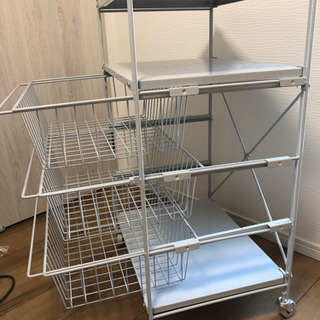 【値下げ】無印良品　キャスター付きラックの画像