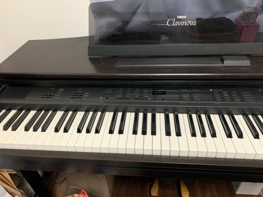 【お譲り決定しました】高級電子ピアノお譲りします