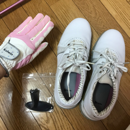 ゴルフ　ハーフセット　手袋シューズ付き　初心者　入門に