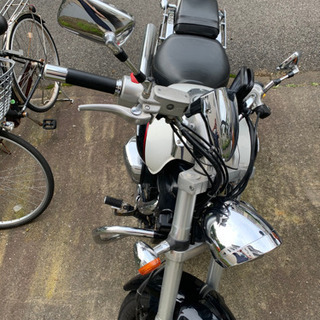 スズキ　ブルバード　400cc アメリカンの画像