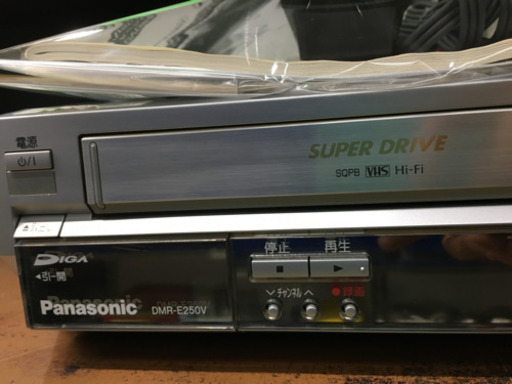 希少! 美品! Panasonic VHS/DVD/HDDレコーダー DMR-E250V DIGA パナソニック ディーガ