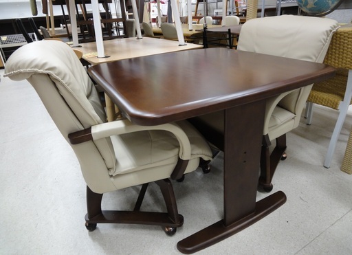 大川家具 ダイニングテーブル 3点セット 木目ブラウン×ベージュ テーブル／回転式チェア×2【ユーズドユーズ名古屋天白店】J223