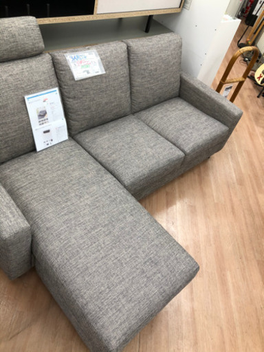 【美品】ニトリ ３人掛け布張りソファ ヘッドレスト付?自社配送時?代引き可?※現金、クレジット、スマホ決済対応※
