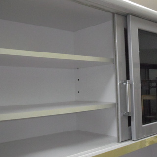 【リサイクルショップどりーむ荒田店】食器棚　(有)クラフトコガ　セパレートタイプの画像