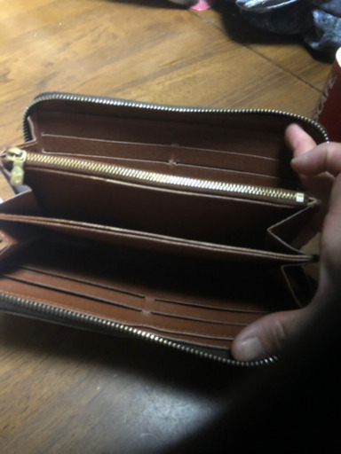 ビトン！難ありですが．