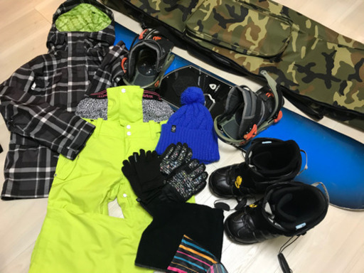 【値下げ】スノーボード10点セット☆レディースSサイズまたは子ども向け