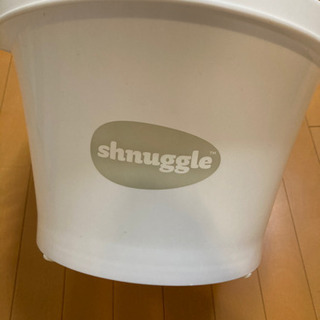ベビーバス shnuggle (シュナグル)の画像