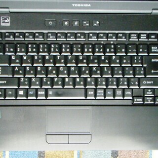 💖15.6型液晶/高性能🆙i5(最大3.3GHz)/メモリ4GB♪/光速☆彡SSD128GB/MS Office 2016📒✎/すぐ使えるWindows10📀すぐ繋がるWi-Fi📶/DVDSマルチ(コピー可)📀/SDカードスロット🅌/マイク内蔵🎤/点検整備清掃済み😊/dynabook B552の画像