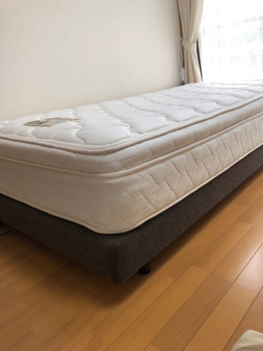 ニトリのローベット　シーリーのマットレス