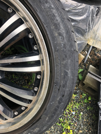 ロクサーニ17インチ  アルミホイール　205/50r17