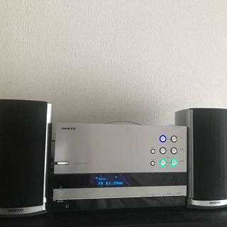 ONKYO CDコンポ　CR-T2 