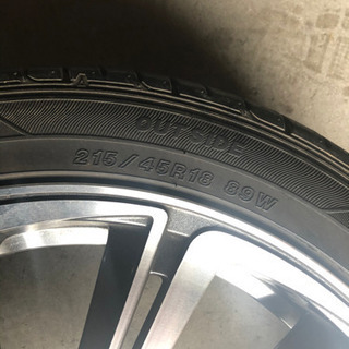 タイヤ売りますの画像