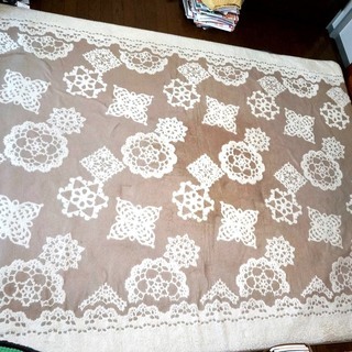 カーペット　ラグ　200×250ｃｍ。かわいい柄です。