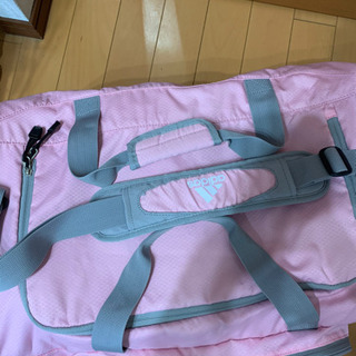 大容量‼︎ adidasのスポーツバック　お値下げしました👍の画像