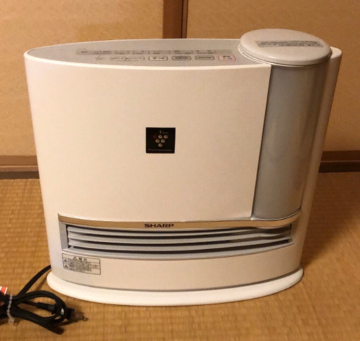 SHARP シャープ 加湿セラミックファンヒーター HX-E120-W 中古