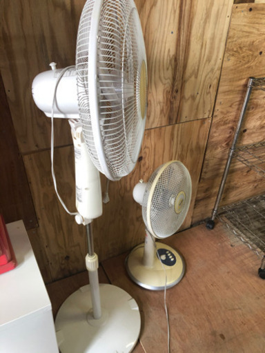 扇風機2台まとめて