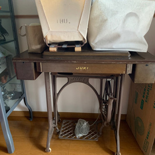 juki 足踏みミシンの画像