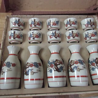 【取引成立】●無料● とっくり5点 おちょこ10点 まとめて セ...