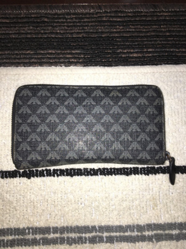 エンポリオ・アルマーニ（EMPORIO ARMANI）　長財布