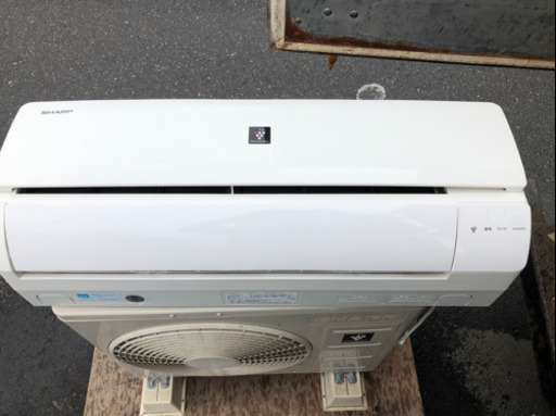 ❄️標準工事費込み❄️2015年製シャープエアコン　6畳〜8畳