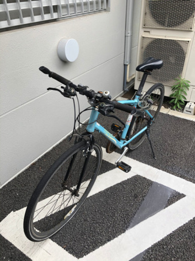 【値下げしました】momentum クロスバイク