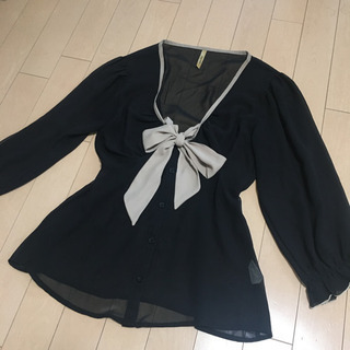 透け素材　ロイヤルパーティートップス