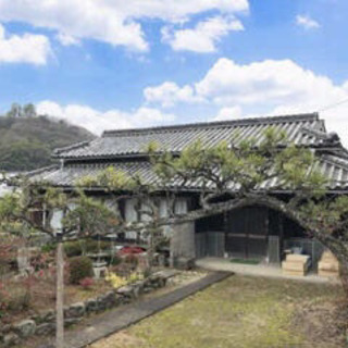薪　古材　建具　瓦　解体中　玉野市から