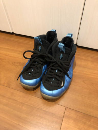 エアフォームポジット１　ナイキ