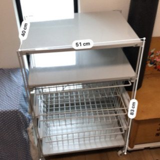 【値下げ】無印良品　キャスター付きラックの画像