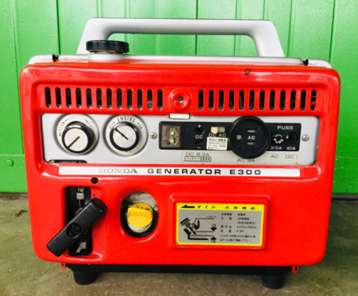 HONDA ホンダ　エンジン発電機　E300 中古