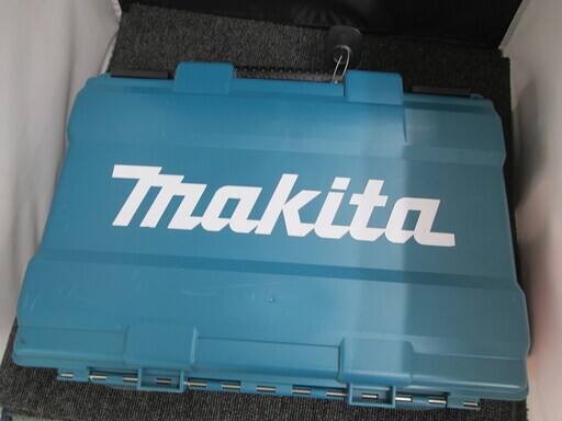 マキタ　ハンマドリル　HR2601F　新品