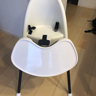 ベビービョルン ハイチェア ハーネス付き