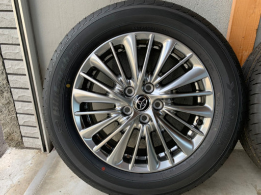 新車外し走行0km 30系ヴェルファイア純正17インチ