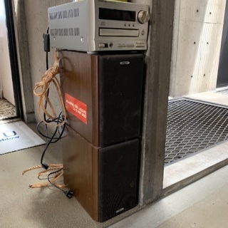 スピーカー