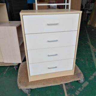 チェスト　収納ケース　衣装ケース　４段