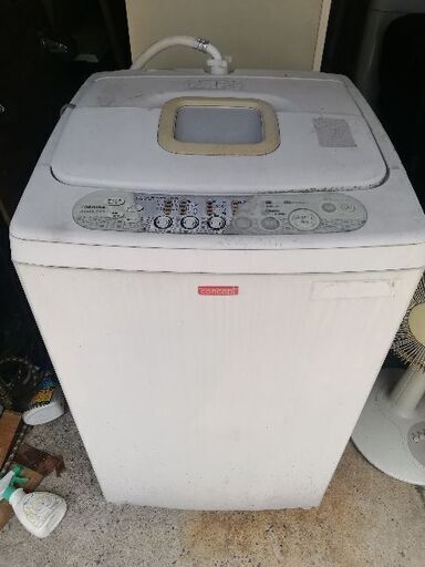 2011年製TOSHIBA 4,2㌔洗濯機