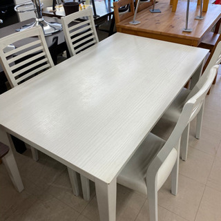★108 4人掛けダイニングセット(白)【リサイクルマート宇宿店】 ☆108 4人掛けダイニングセット(白)【リサイクルマート宇宿店】
