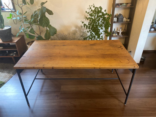 クラッシュゲート　ダイニングテーブル