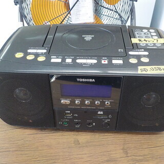 ID:G932986　ＣＤラジオ（２０１３年東芝製）ＳＤ／ＵＳＢはＮＧ