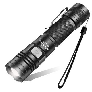 【新品未使用】LED懐中電灯 軍用 最強1600ルーメン ズーム...