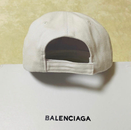BALENCIAGAキャップ