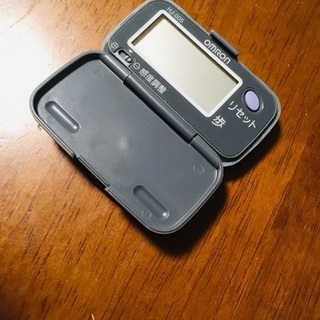 Omron 歩数計　hj-0005