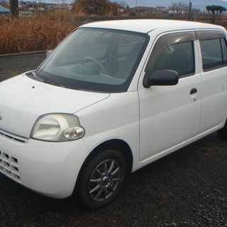 整備、清掃済み 中古車展示車輌 Ｈ１９年 ダイハツ　エッセ ４Ｗ...